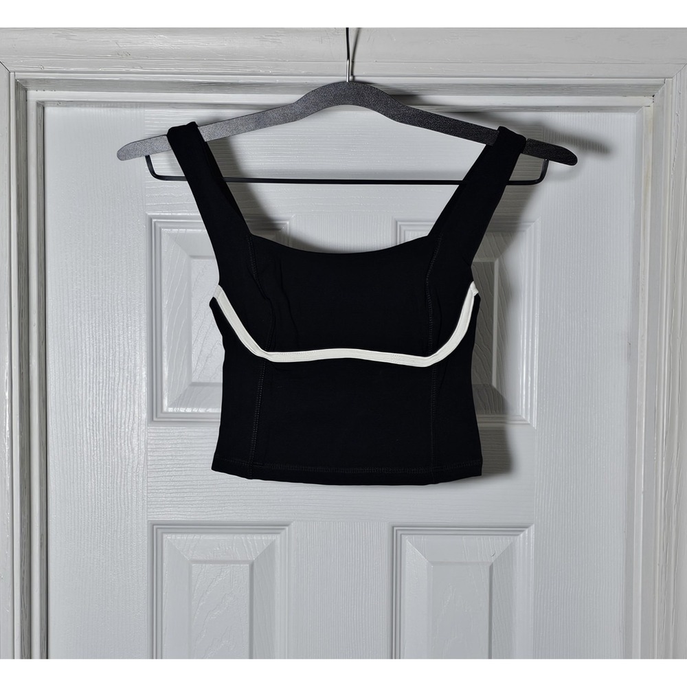 Monday Body Zion Tank Top Petite Black Ivory Piping Yoga Workout Sporty NWOT